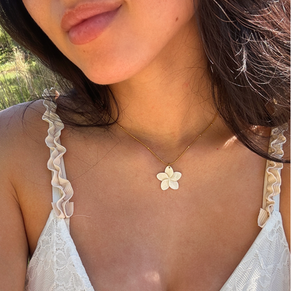 GOLDEN FLORA SEASHELL KETTE