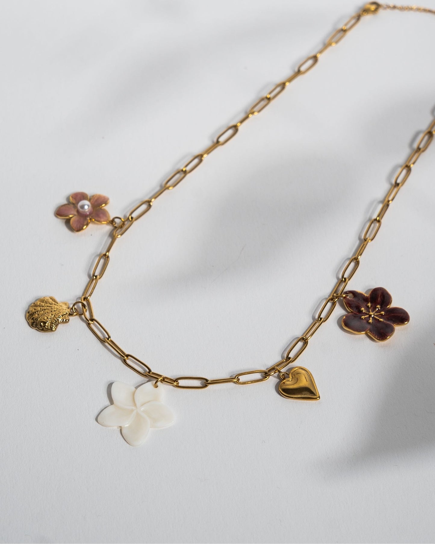 CALITHEA CHARM CHAIN